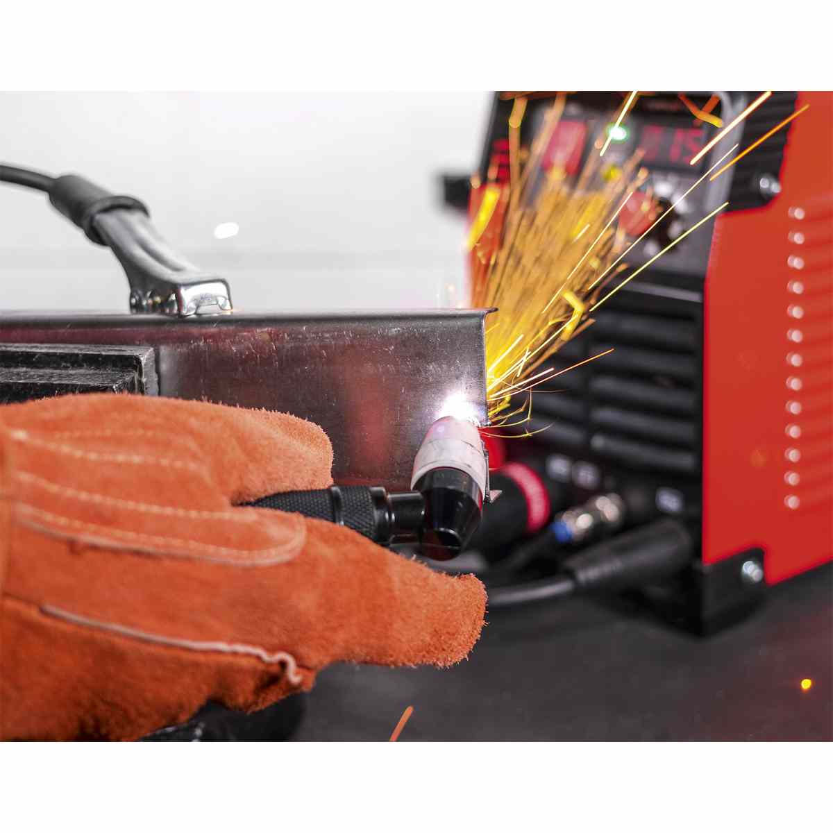Plasma Cutter Inverter 40A 230V - Image 2