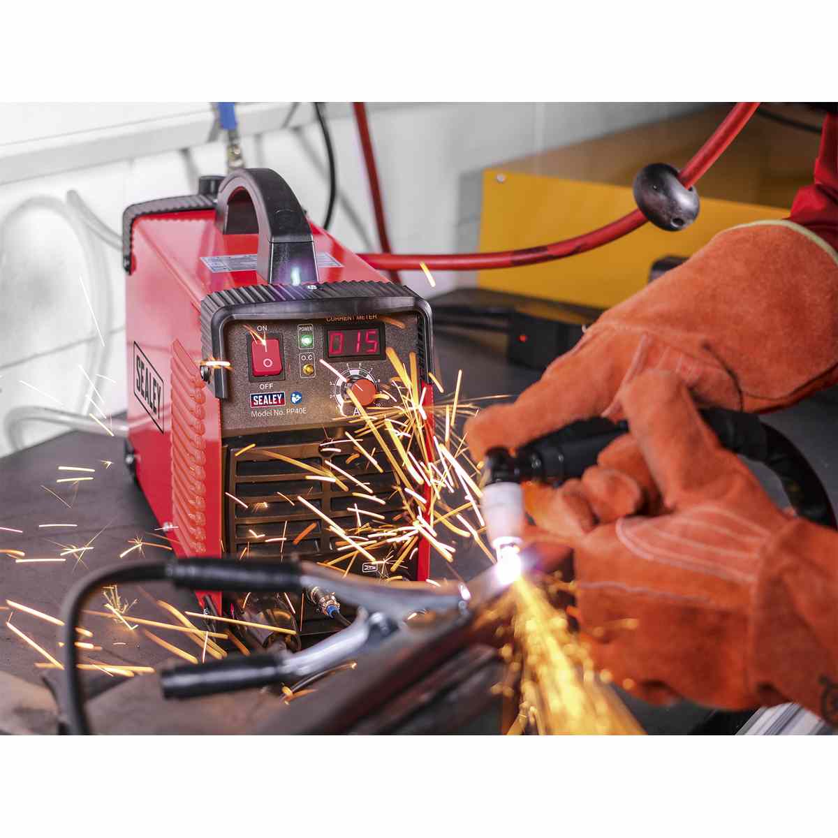 Plasma Cutter Inverter 40A 230V - Image 7